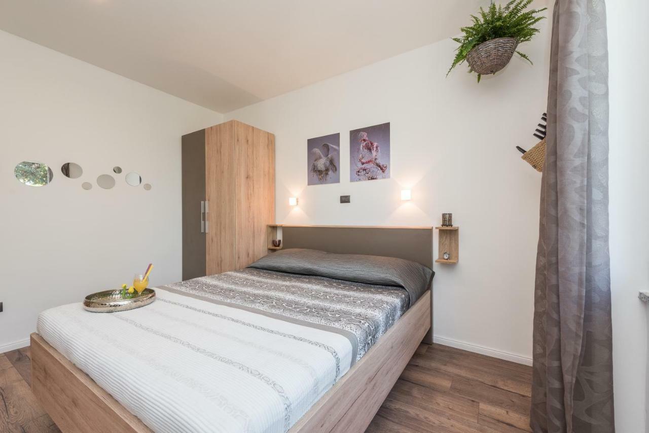 Apartament Portos *